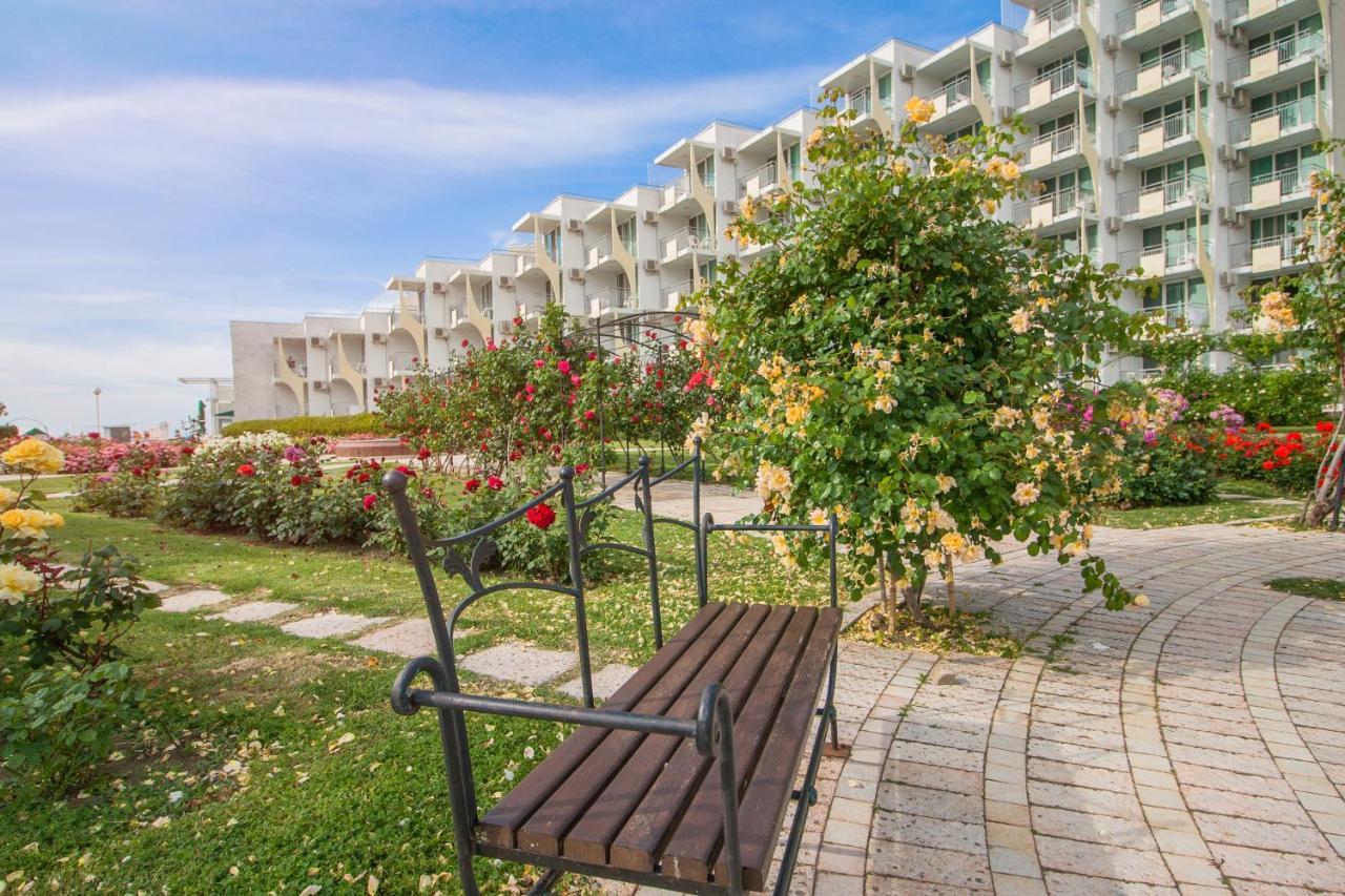 Hotel Laguna Mare Albena Kültér fotó